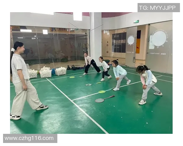 科学羽毛球训练中的意识提升技巧与方法探讨