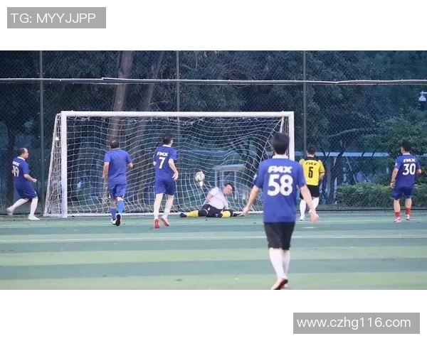 足球明星射门技巧与风格深度解析及其对比赛的影响